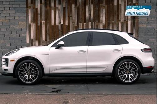2020 Porsche Macan Base