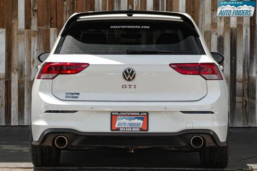 Opal White Pearl 2024 Volkswagen Golf GTI 2.0T S DSG