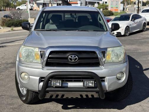 2005 Toyota Tacoma PreRunner Double Cab