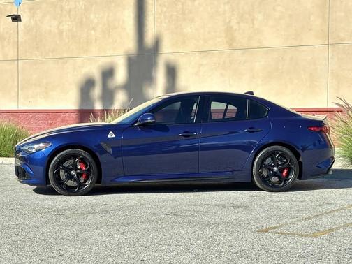 2018 Alfa Romeo Giulia Quadrifoglio