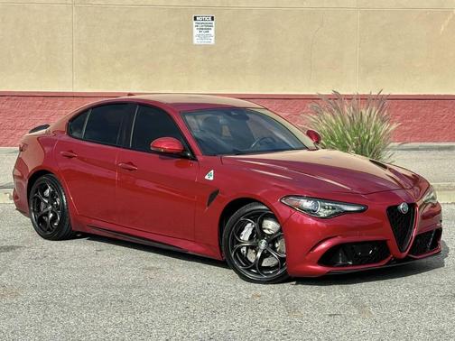 2019 Alfa Romeo Giulia Quadrifoglio