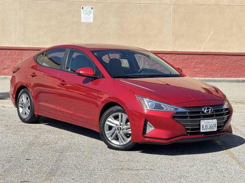 2019 Hyundai ELANTRA SEL