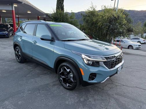 2025 Kia Seltos EX