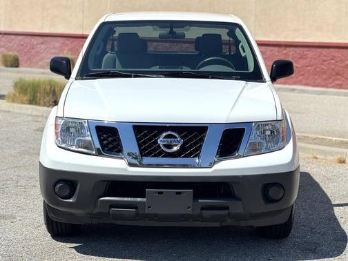 2016 Nissan Frontier S