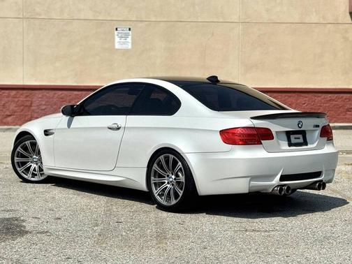 2011 BMW M3 Base