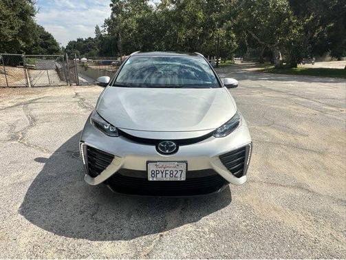2017 Toyota Mirai Base