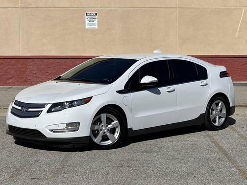 2013 Chevrolet Volt Base