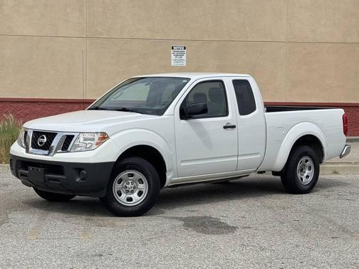 2016 Nissan Frontier S