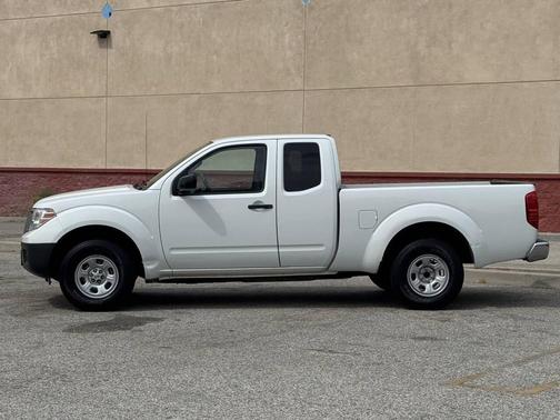 2016 Nissan Frontier S