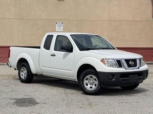 2016 Nissan Frontier S