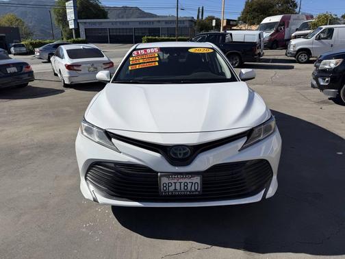 2020 Toyota Camry LE