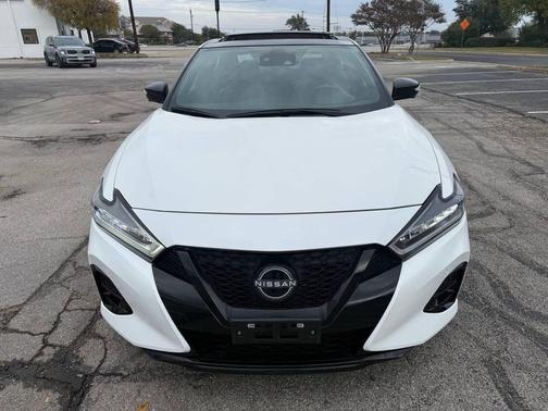 2023 Nissan Maxima SR Xtronic CVT