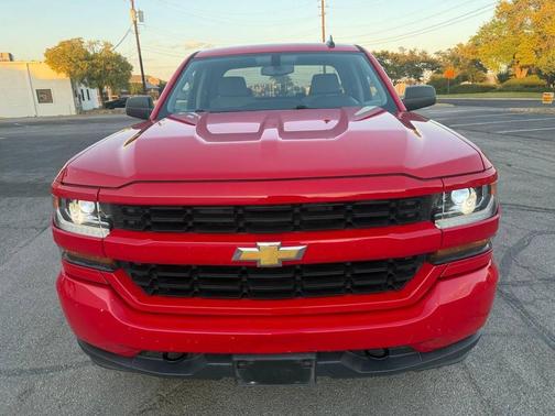 2017 Chevrolet Silverado 1500 Custom