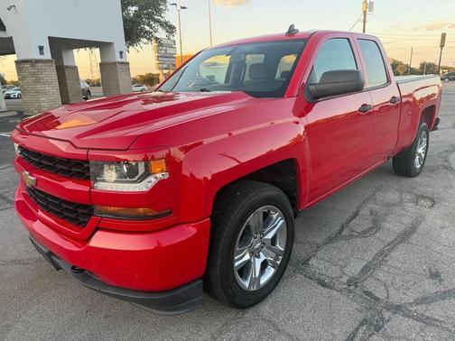 2017 Chevrolet Silverado 1500 Custom
