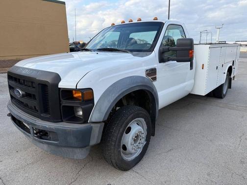 2009 Ford F-450 4X2 2dr Regular Cab 140.8 200.8 in. WB