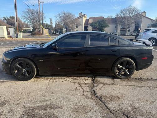 2013 Dodge Charger SXT