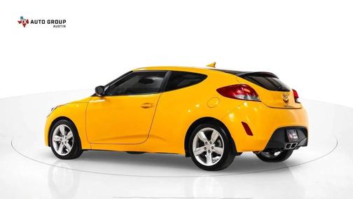 2013 Hyundai Veloster Base