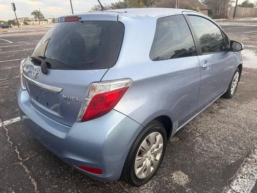 2012 Toyota Yaris LE
