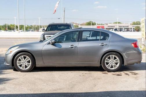 2010 INFINITI G37 Journey