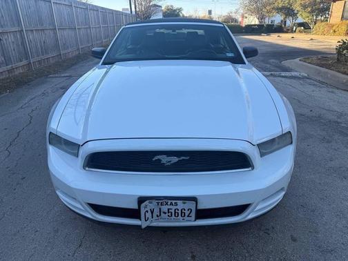 2014 Ford Mustang V6 Premium