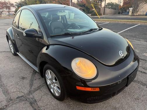 2010 Volkswagen New Beetle 2.5L