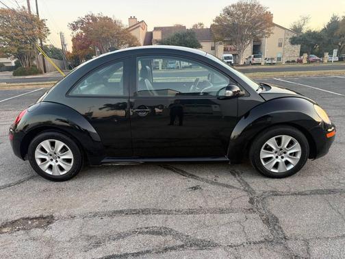 2010 Volkswagen New Beetle 2.5L