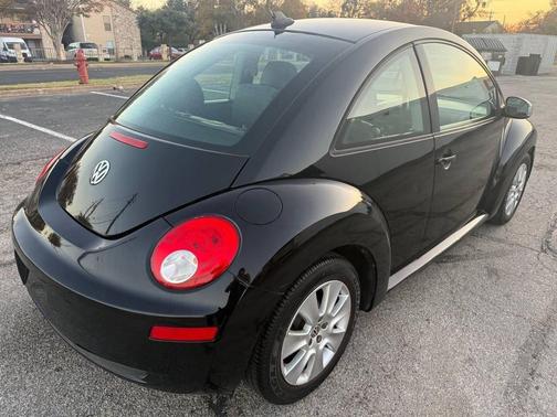 2010 Volkswagen New Beetle 2.5L