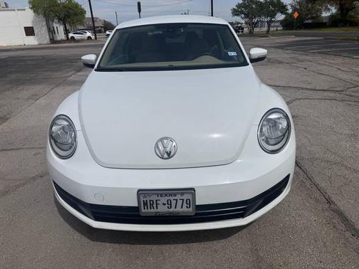2016 Volkswagen Beetle 1.8T SE