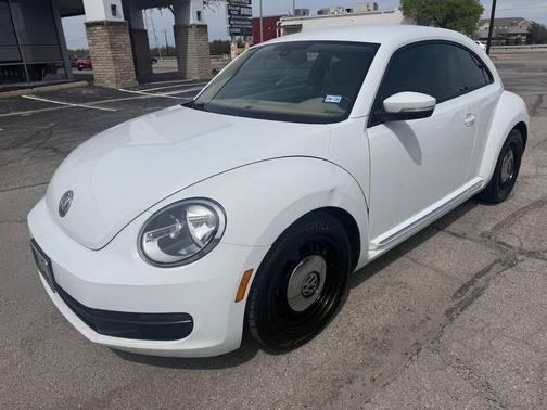 2016 Volkswagen Beetle 1.8T SE