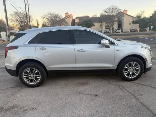 2020 Cadillac XT5 Premium Luxury