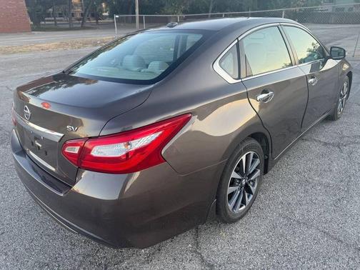 2016 Nissan Altima 2.5 SV