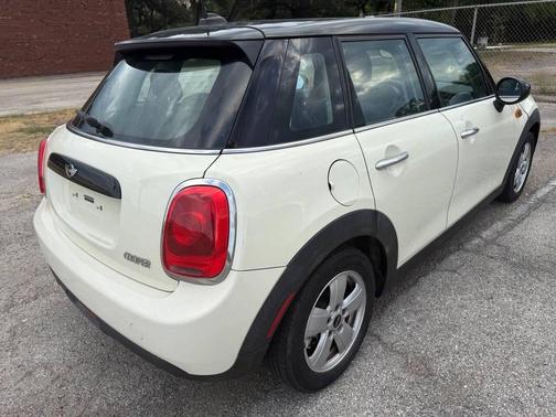 2016 MINI Hardtop Cooper