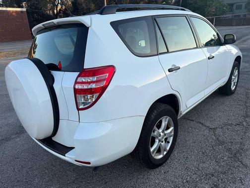 2009 Toyota RAV4 Base