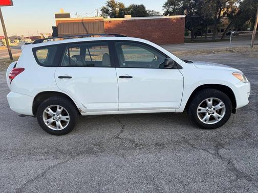 2009 Toyota RAV4 Base