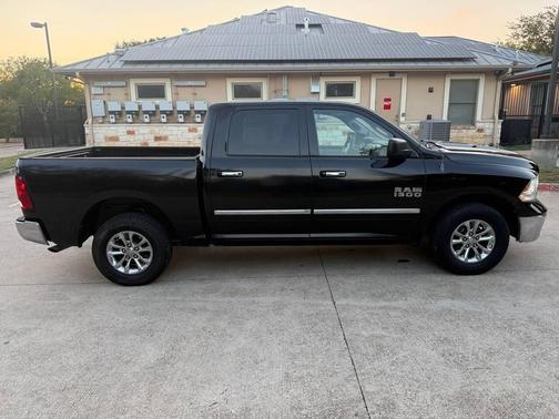 2013 RAM 1500 SLT