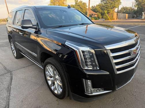 2018 Cadillac Escalade Premium Luxury