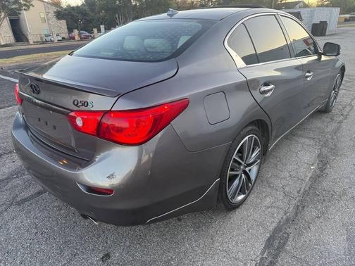 2017 INFINITI Q50 Hybrid Premium