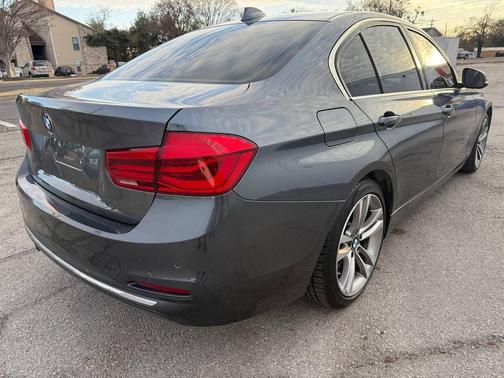 2017 BMW 330 330i 4dr Sedan