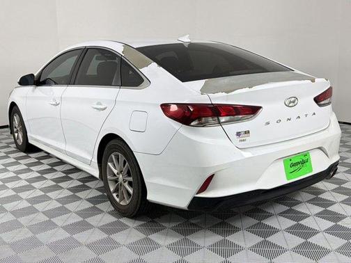 2018 Hyundai SONATA SE