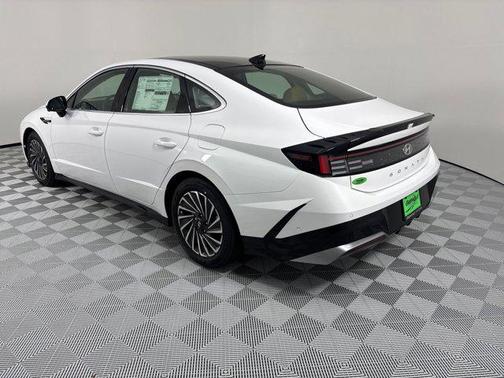 2025 Hyundai SONATA Hybrid Limited