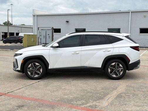 Serenity White Pearl 2025 Hyundai TUCSON SEL