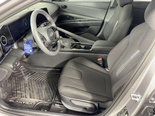 2026 Hyundai ELANTRA HEV SEL Sport