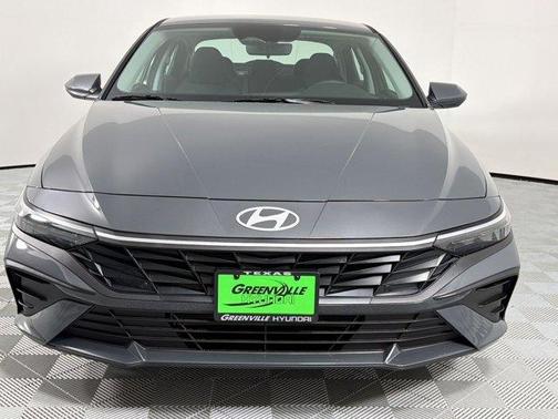 Gray 2026 Hyundai ELANTRA SE