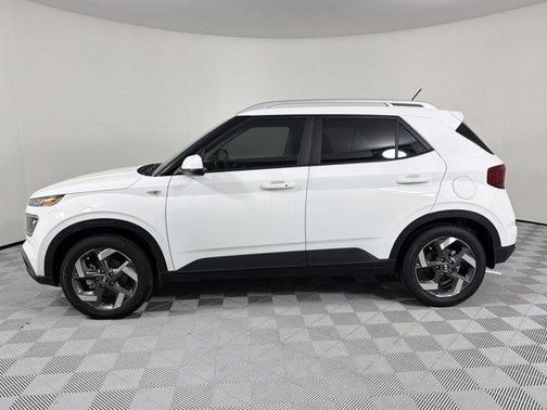 Lunar White 2026 Hyundai VENUE SEL