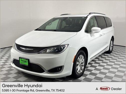 2018 Chrysler Pacifica Touring-L