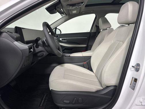 2025 Hyundai SONATA SEL Convenience