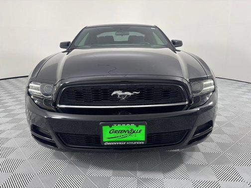 2014 Ford Mustang V6