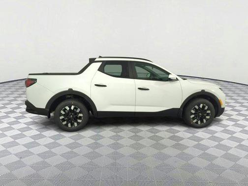 2025 Hyundai SANTA CRUZ SEL Activity
