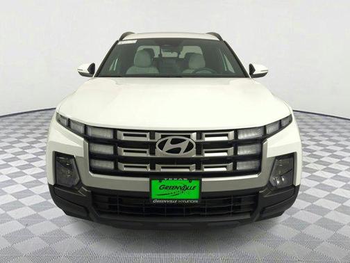2025 Hyundai SANTA CRUZ SEL Activity