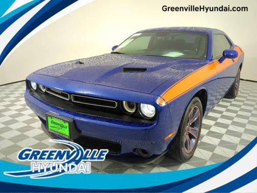 2022 Dodge Challenger SXT
